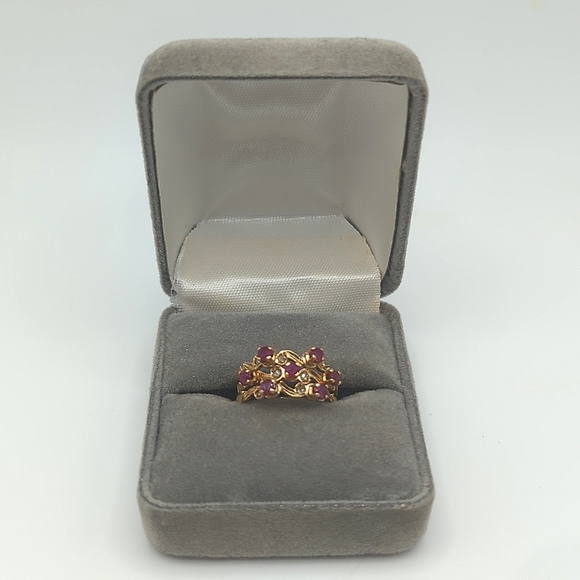 18k Ruby/ Diamond Triple stacked ring - Picture 1 of 4